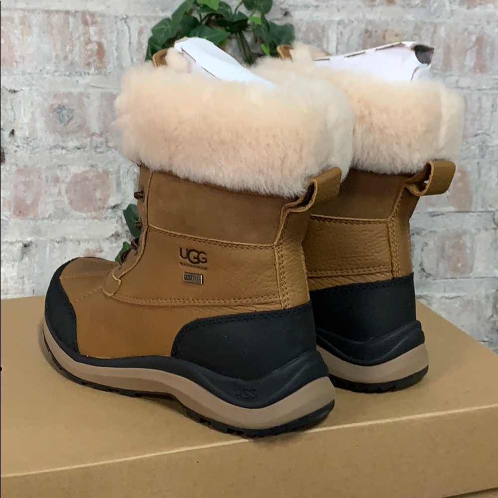 NIB UGG Australia Adirondack Boot III Chestnut - Picture 3 of 8